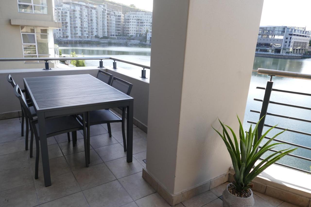 Little Venice Self Catering Apartment Bellville Exterior photo